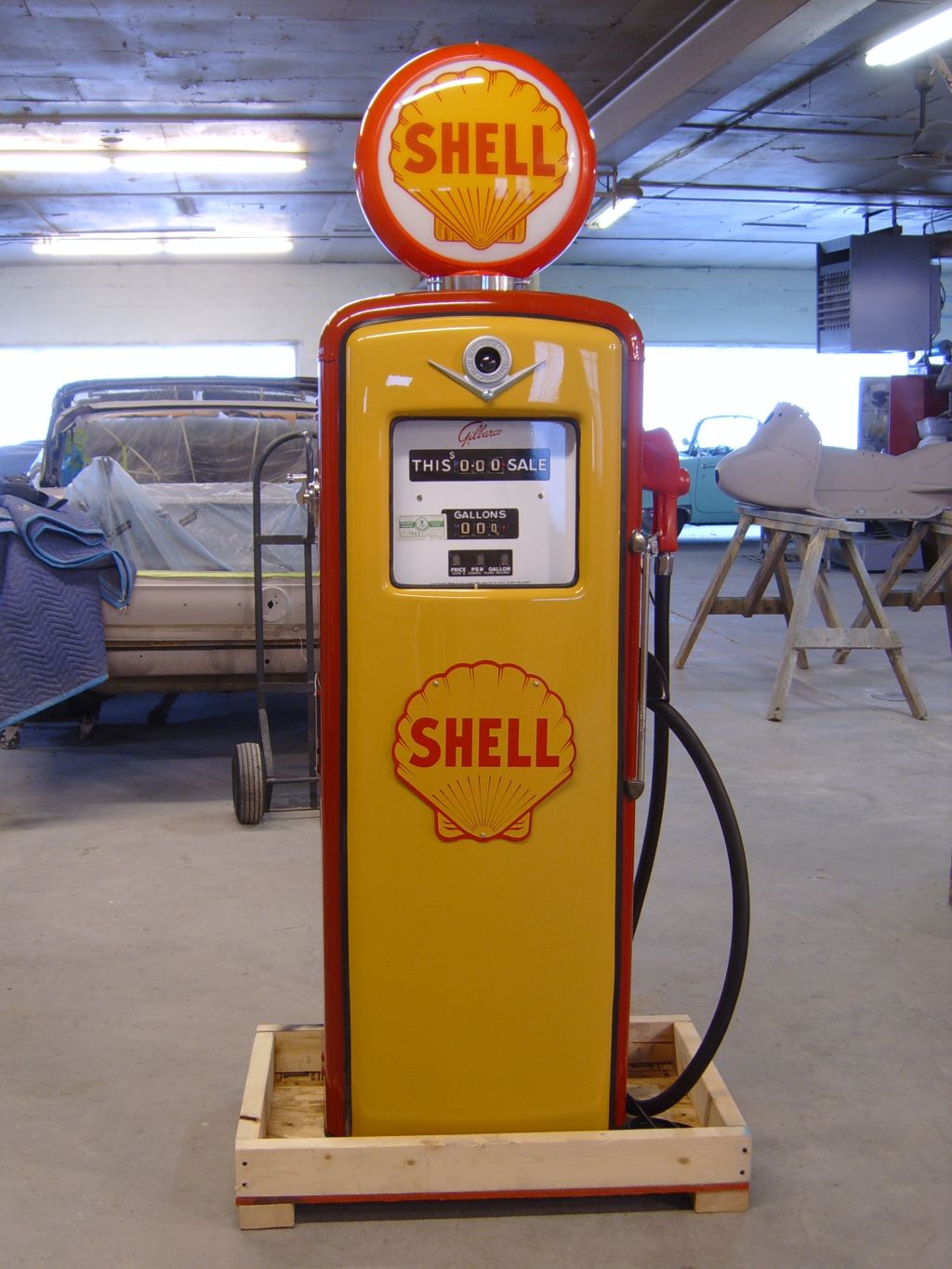 New Retro Cars : Recent Memorabilia and Gas Pumps Project