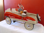 Murray pedal car with diner tray, continental kit, telescoping antenna, rear view mirror, and more